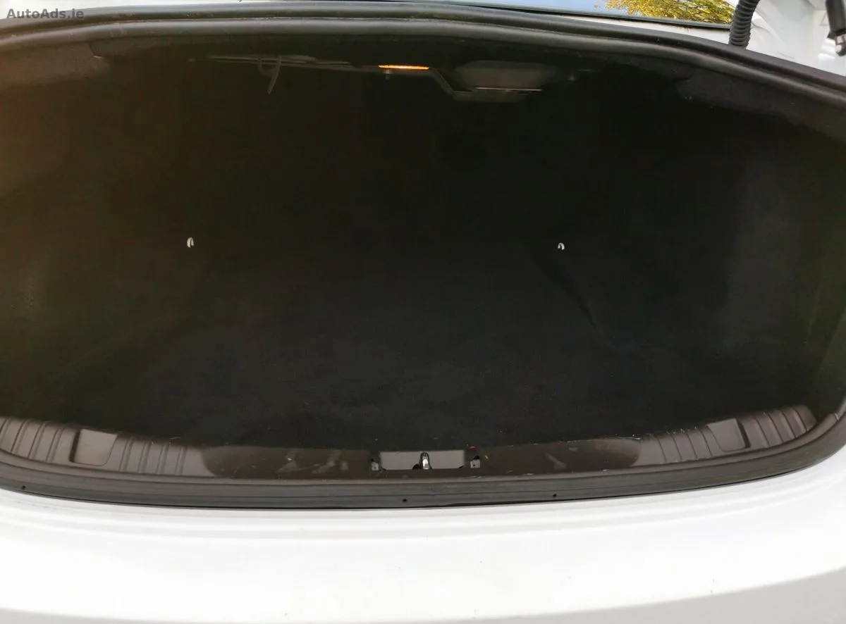 2011 Jaguar XF – photo 11