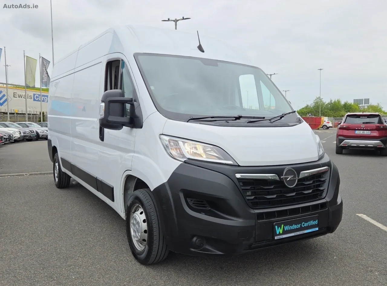 2023 Opel Movano