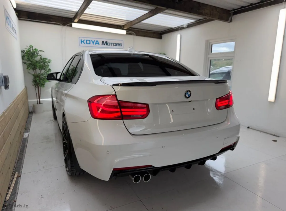 2017 BMW 3-Series – photo 15
