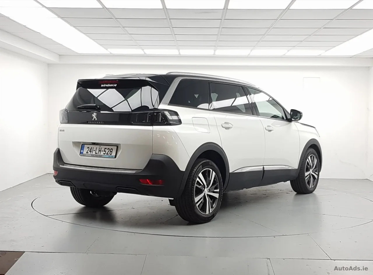 2024 Peugeot 5008 – photo 2