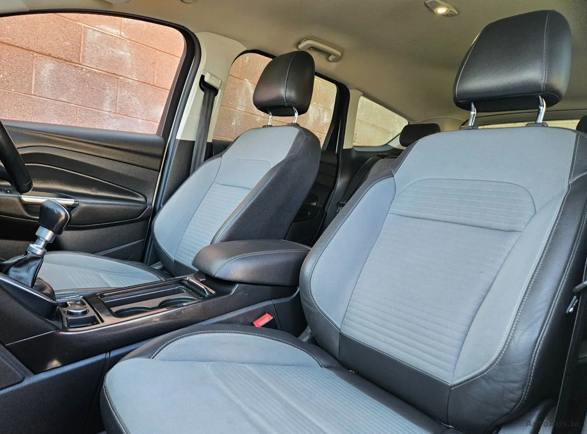 2017 Ford Kuga – photo 17