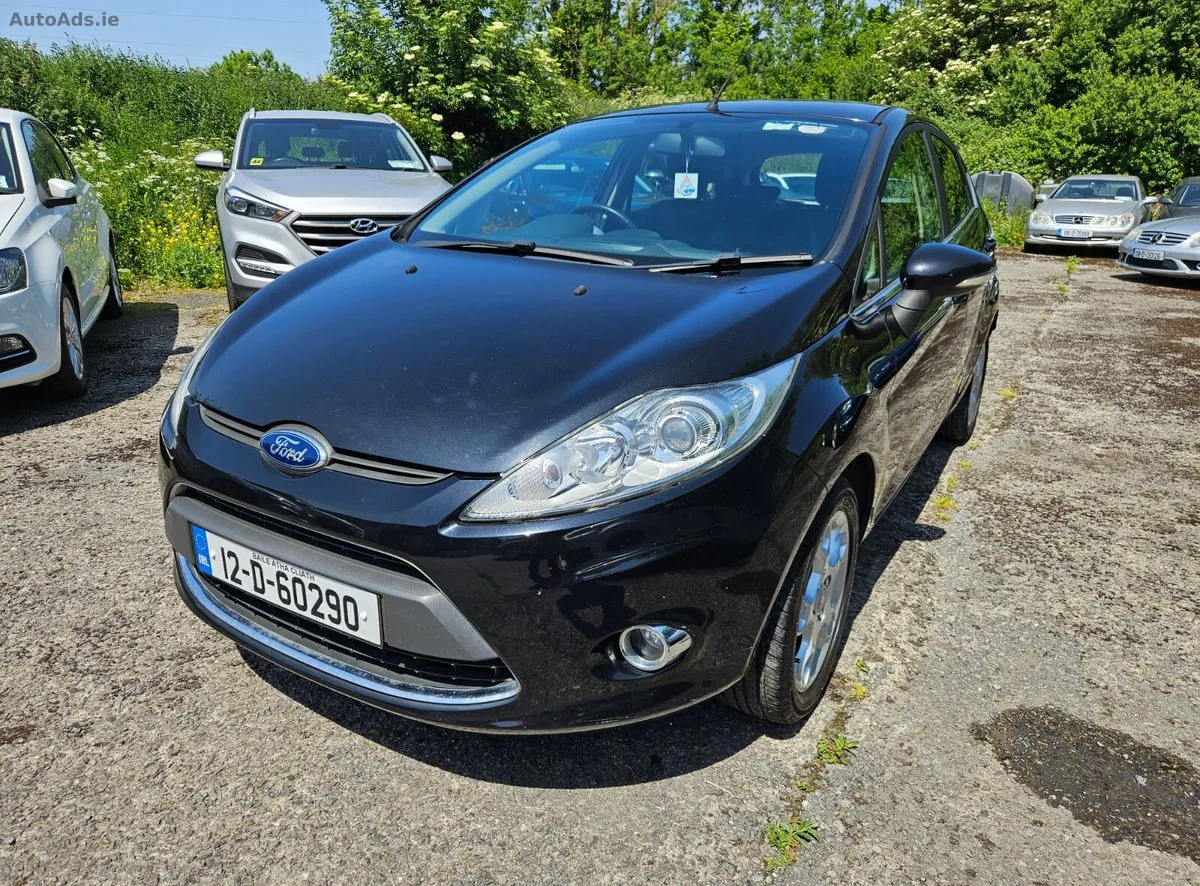 2012 Ford Fiesta – photo 11