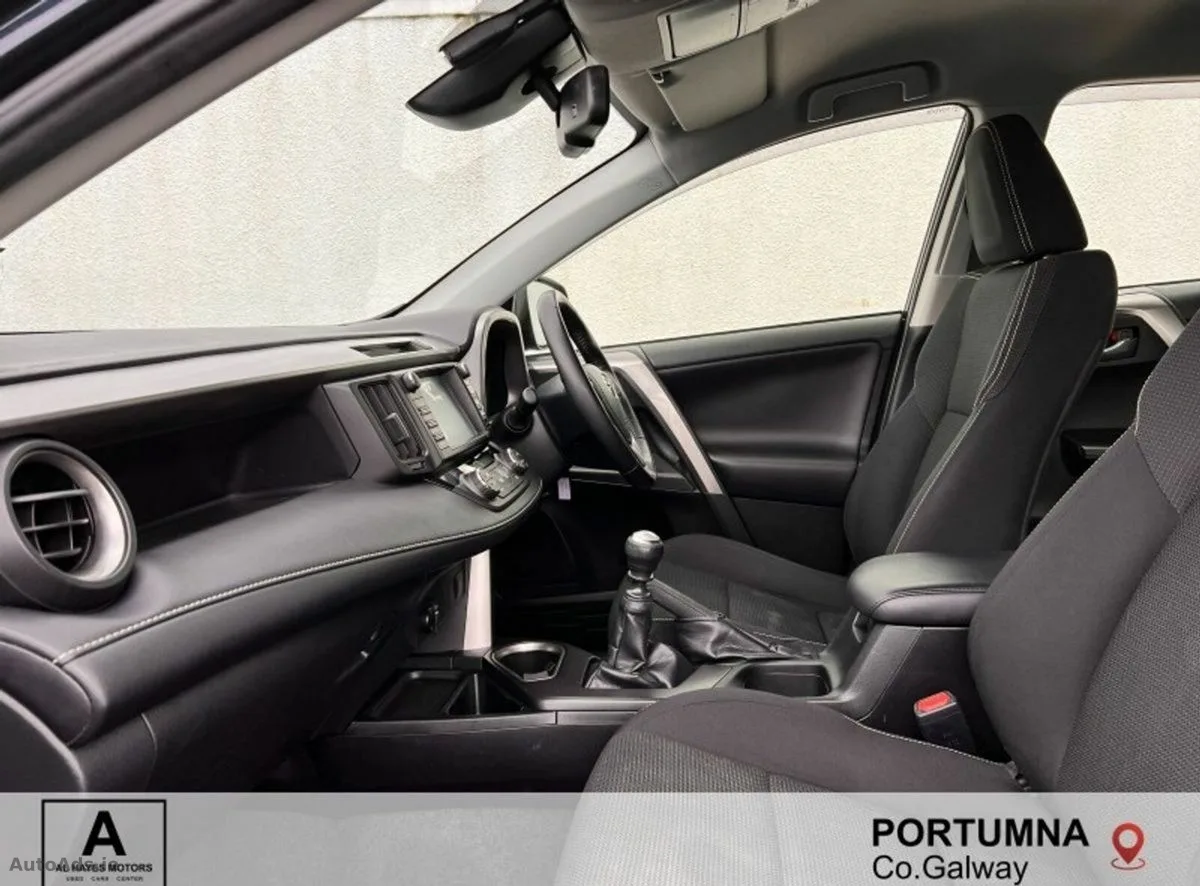 2018 Toyota RAV4 – photo 4