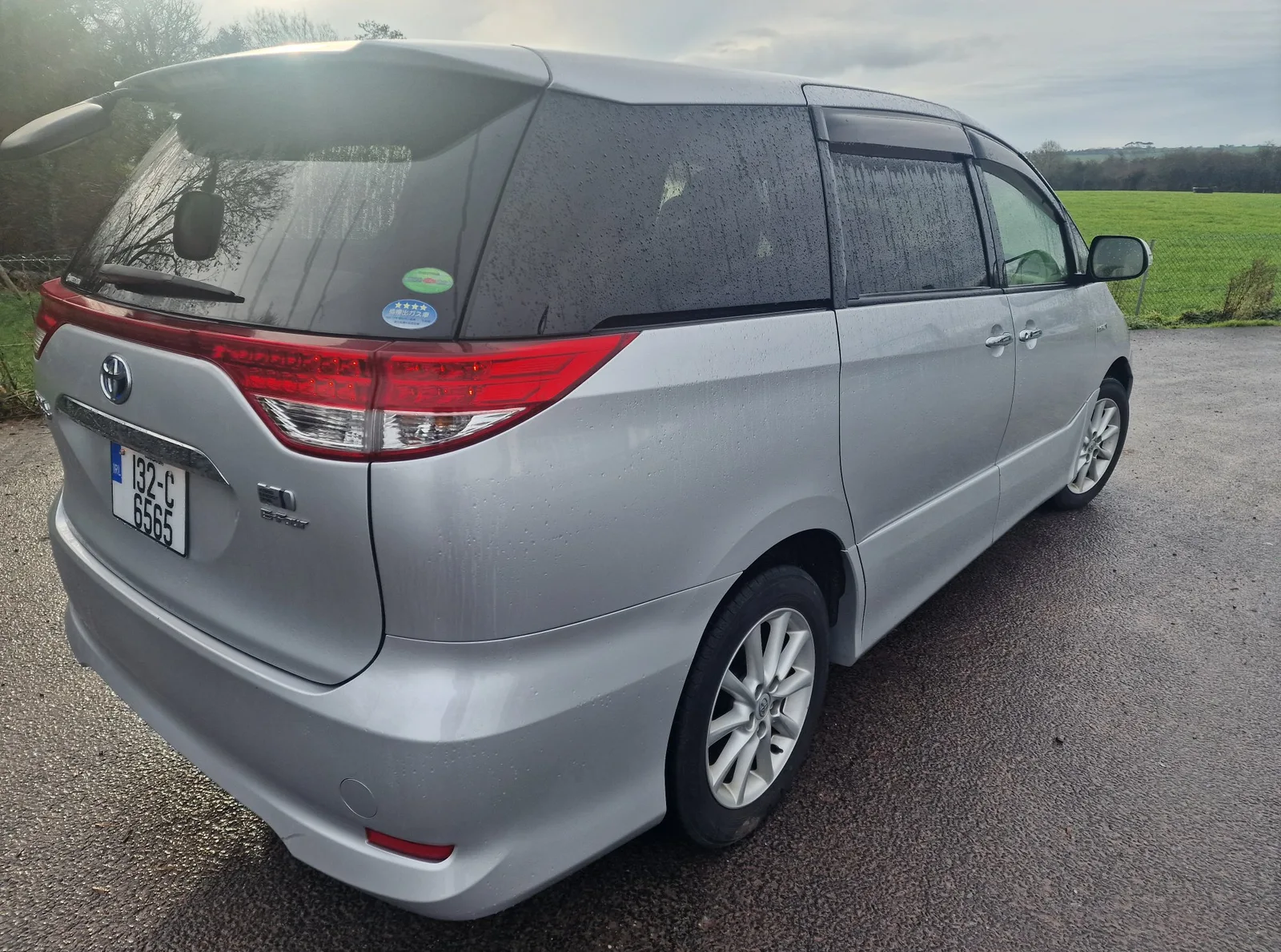 2013 Toyota Vellfire – photo 5