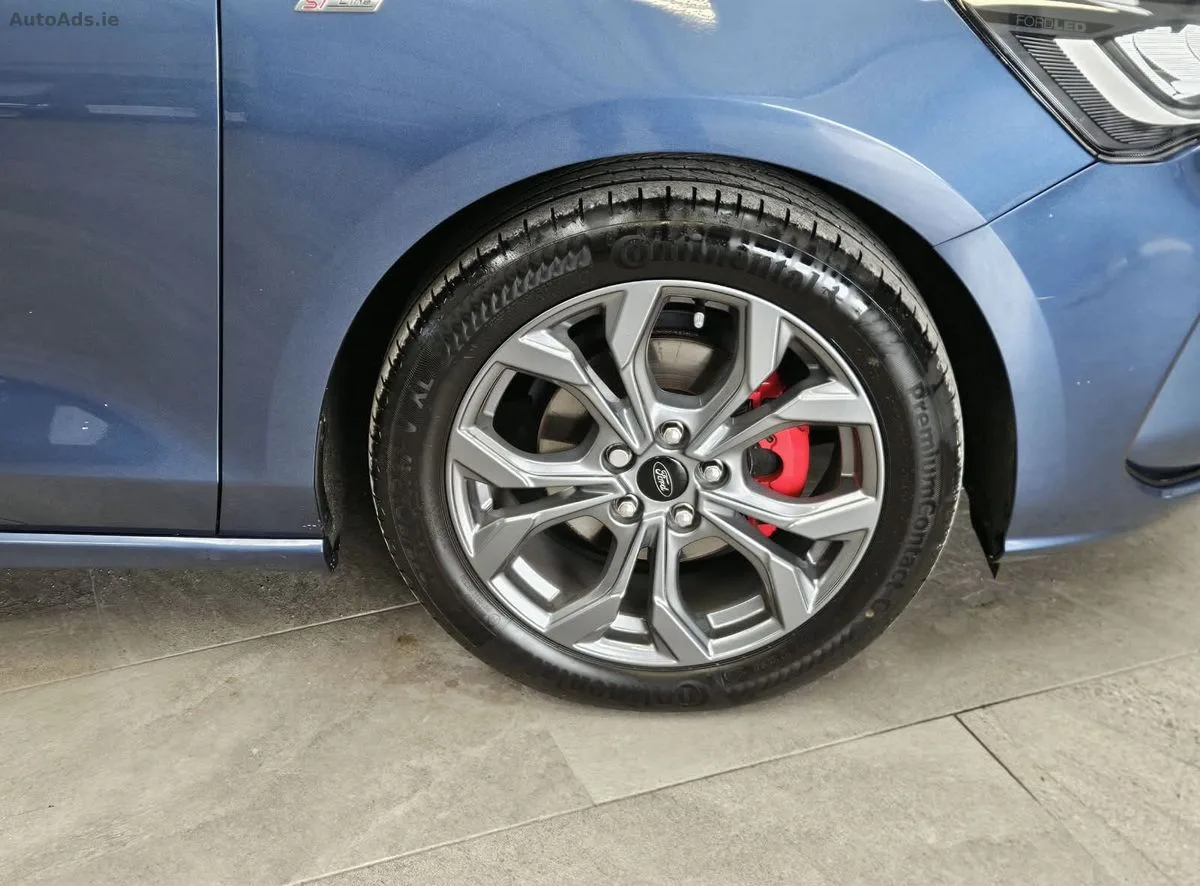 2023 Ford Focus – photo 6