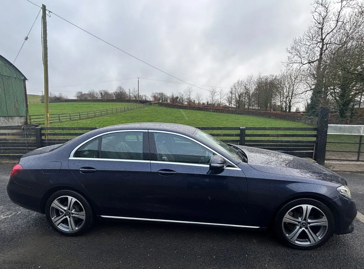 2019 Mercedes-Benz E-Class – photo 3