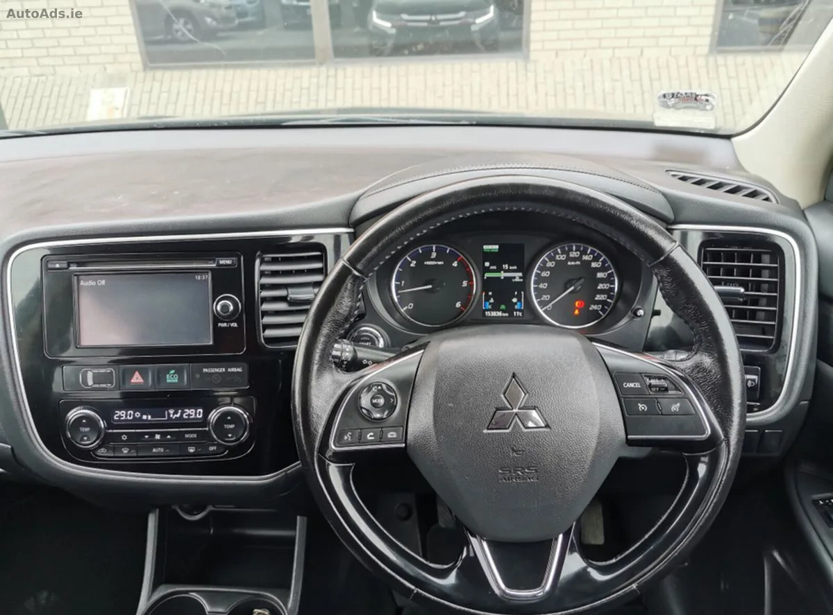 2016 Mitsubishi Outlander – photo 12