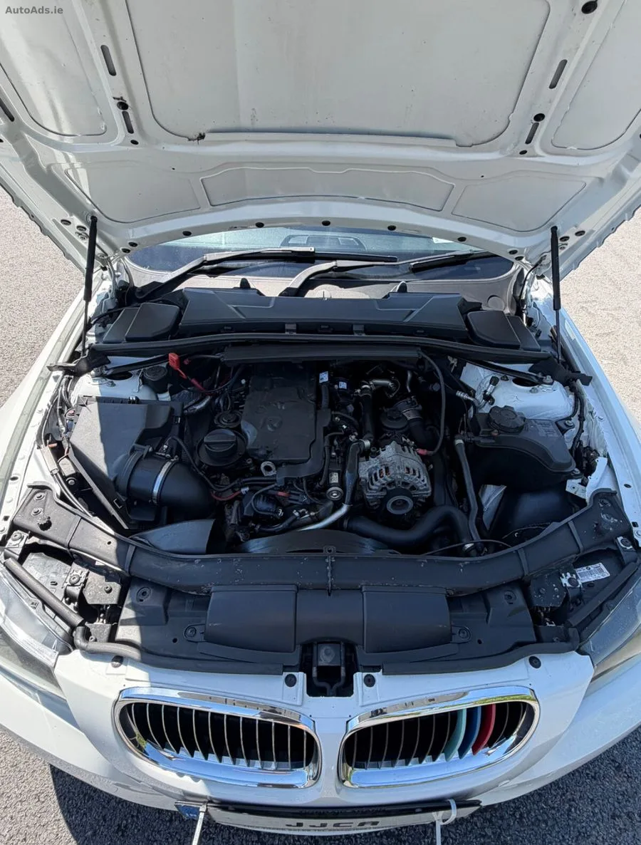 2012 BMW 3-Series – photo 10
