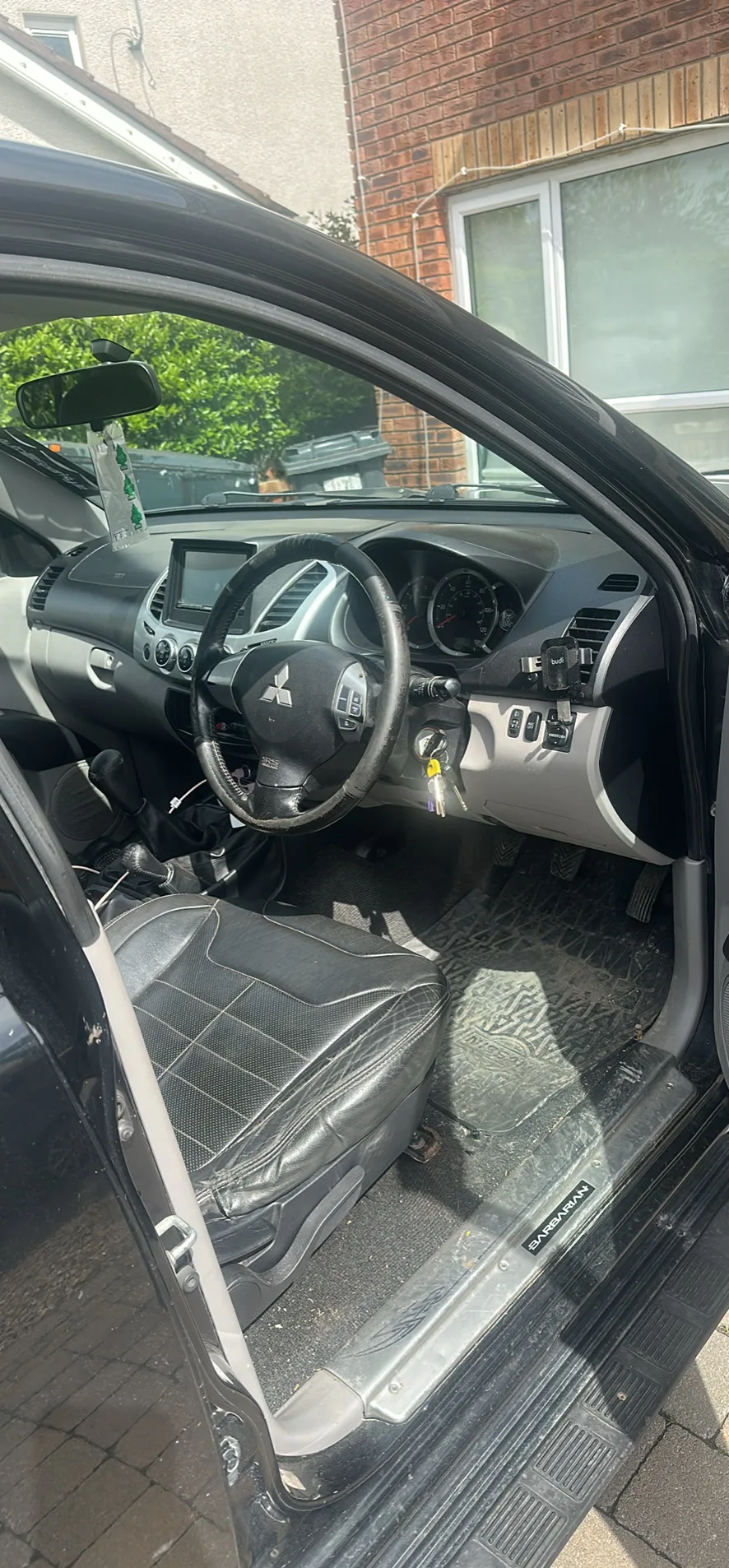 2011 Mitsubishi L200 – photo 4
