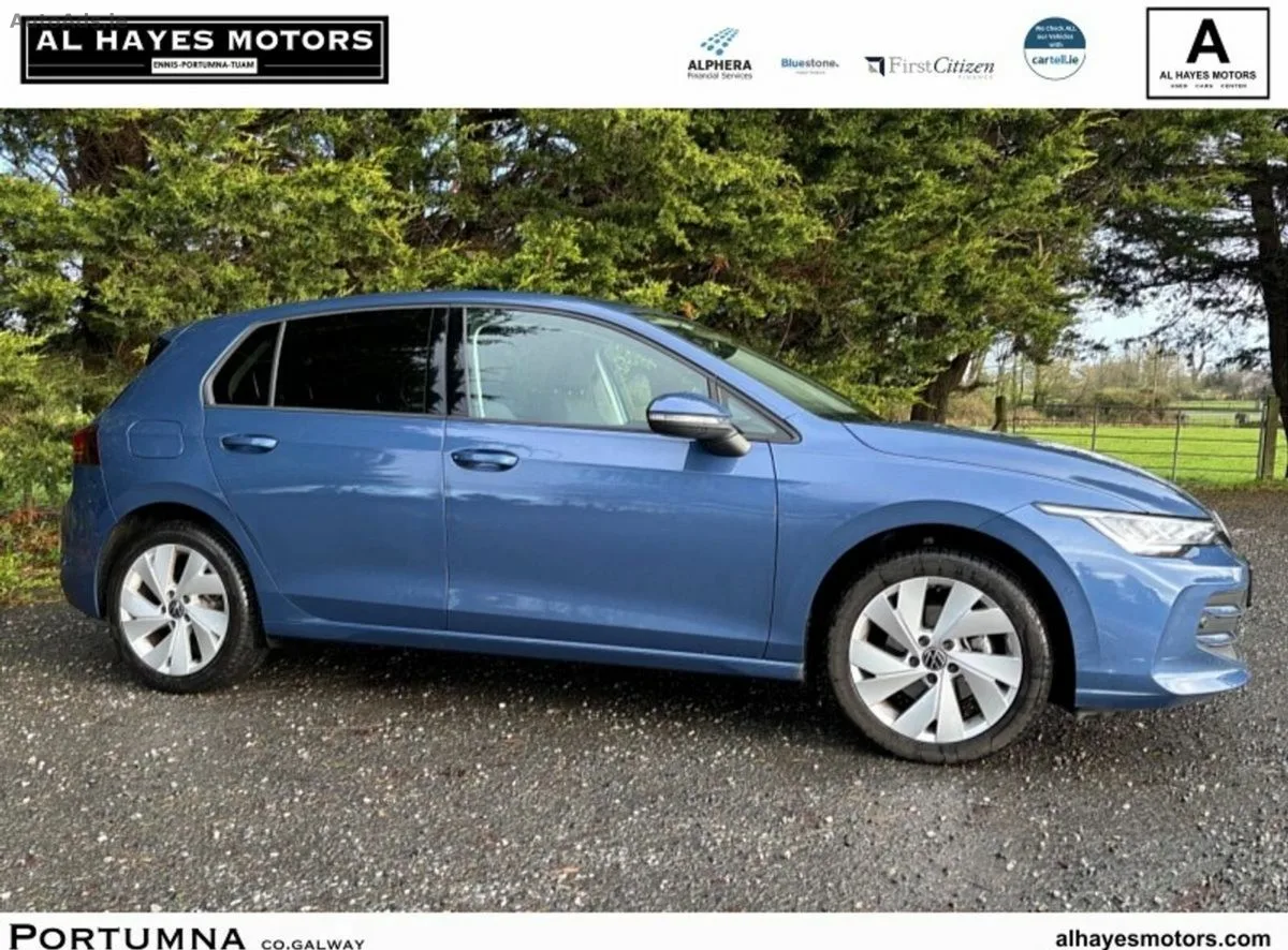 2025 Volkswagen Golf – photo 3