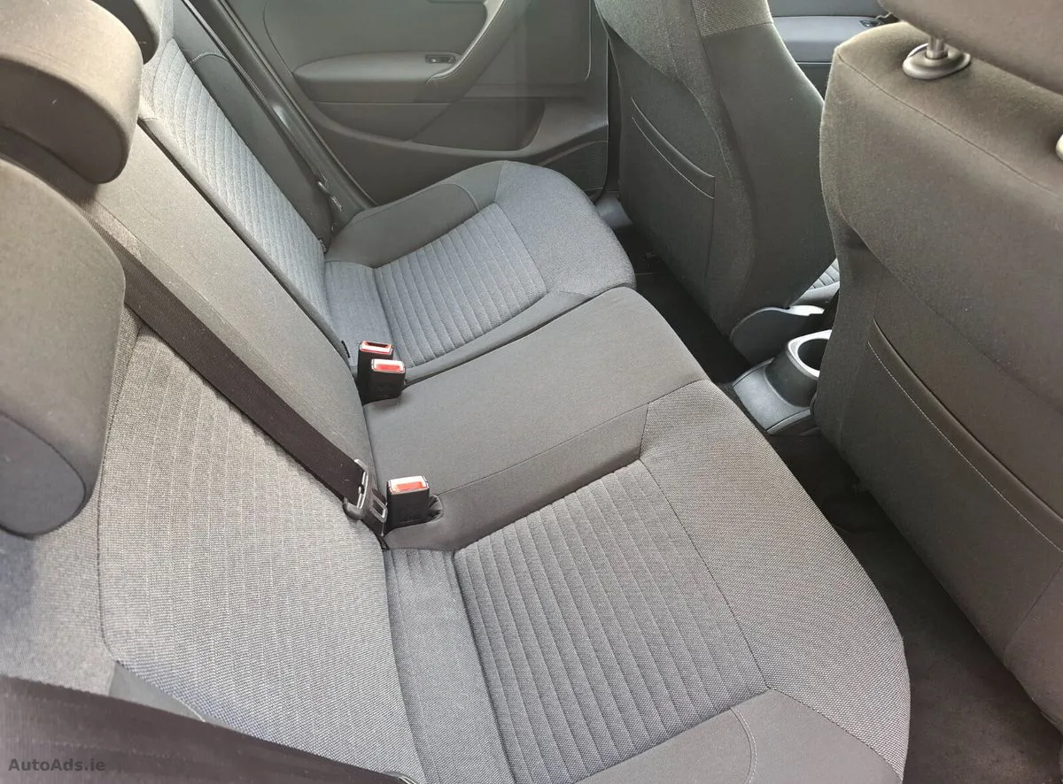 2012 Volkswagen Polo – photo 7