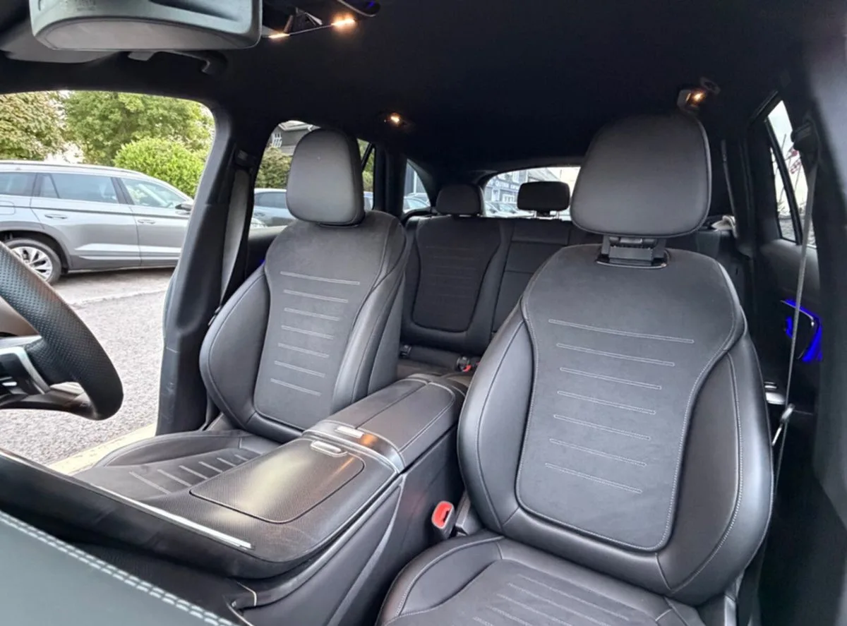 2026 Mercedes-Benz GLC – photo 12