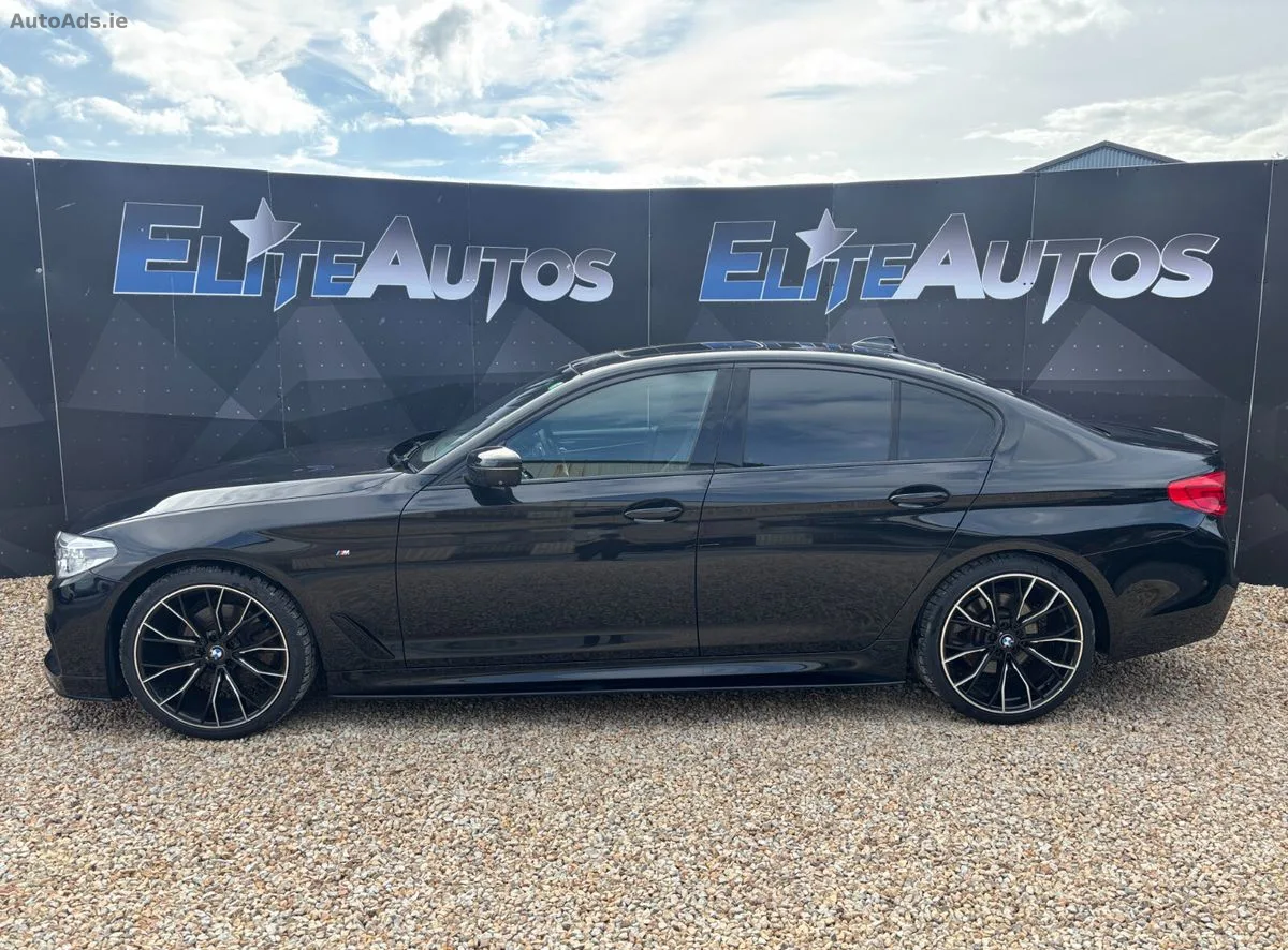 2018 BMW 5-Series – photo 2