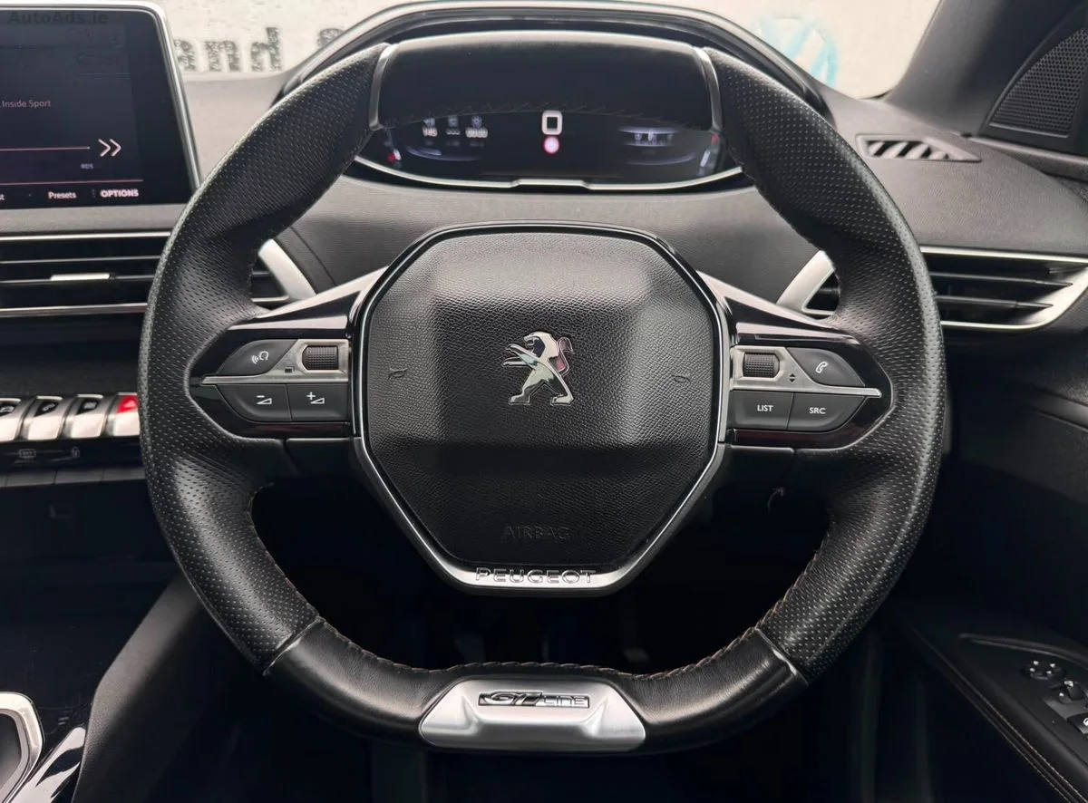 2018 Peugeot 5008 – photo 15