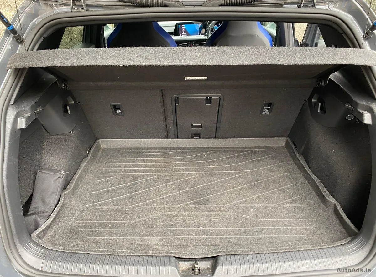 2021 Volkswagen Golf – photo 16