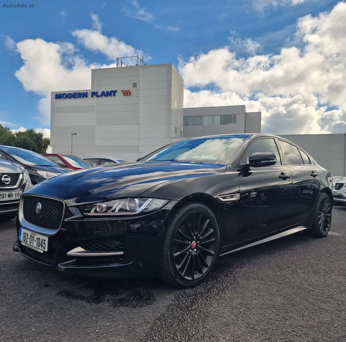2016 Jaguar XE