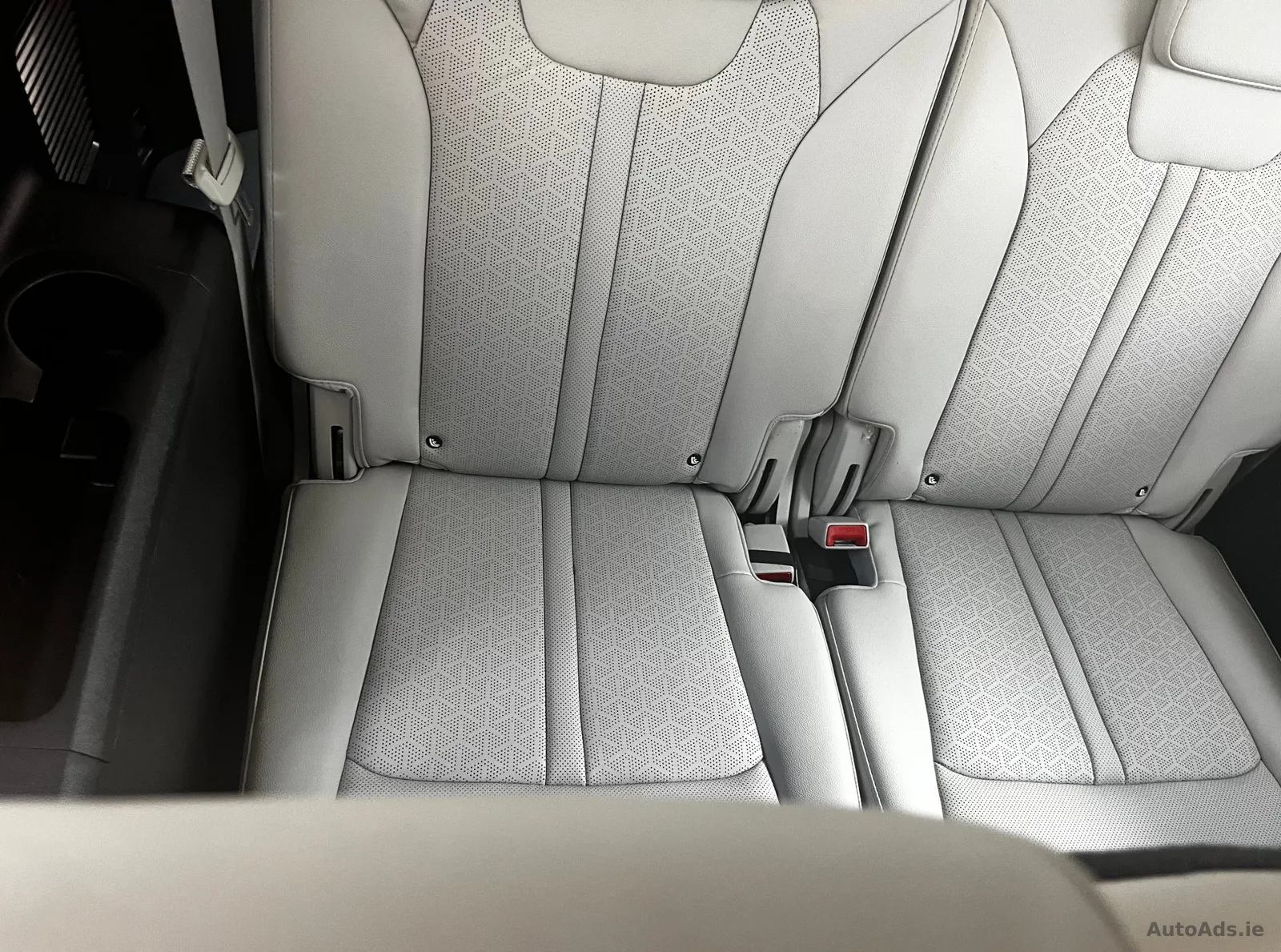 2022 Kia Sorento – photo 2