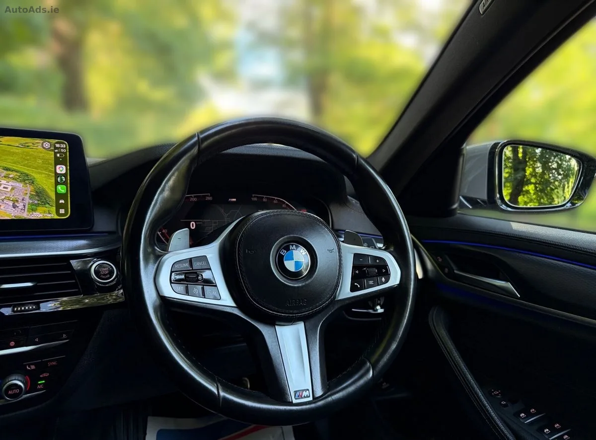 2021 BMW 5-Series – photo 11
