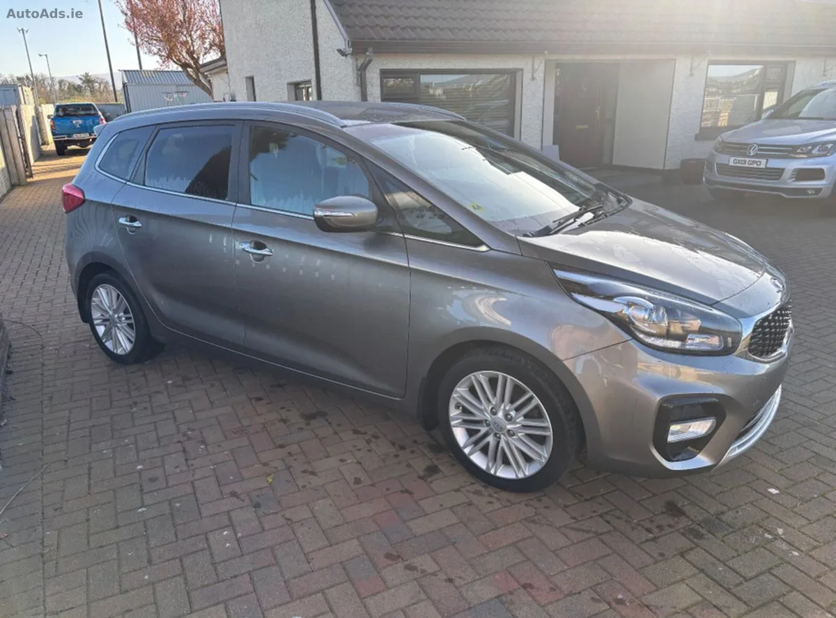 2018 Kia Carens – photo 6