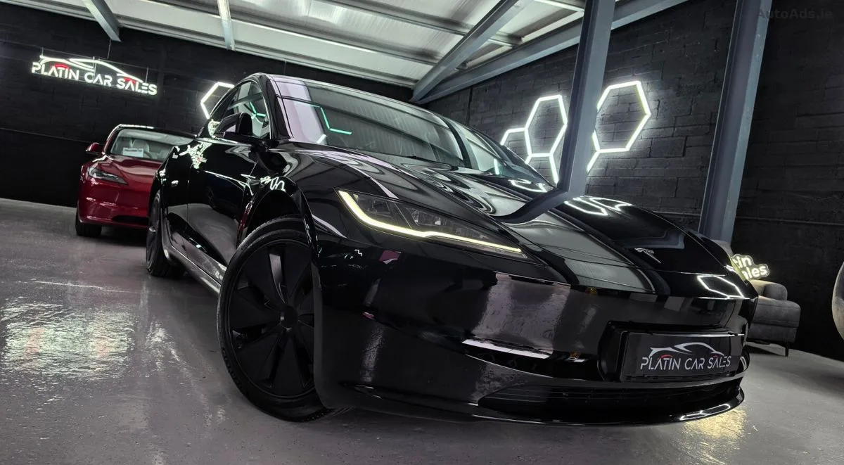 2024 Tesla Model 3 – photo 2