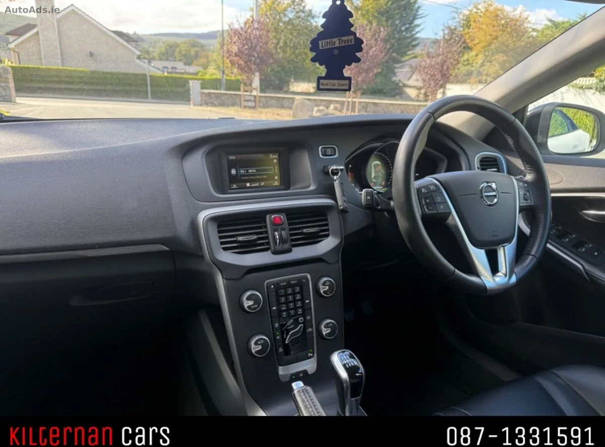 2017 Volvo V40 – photo 10