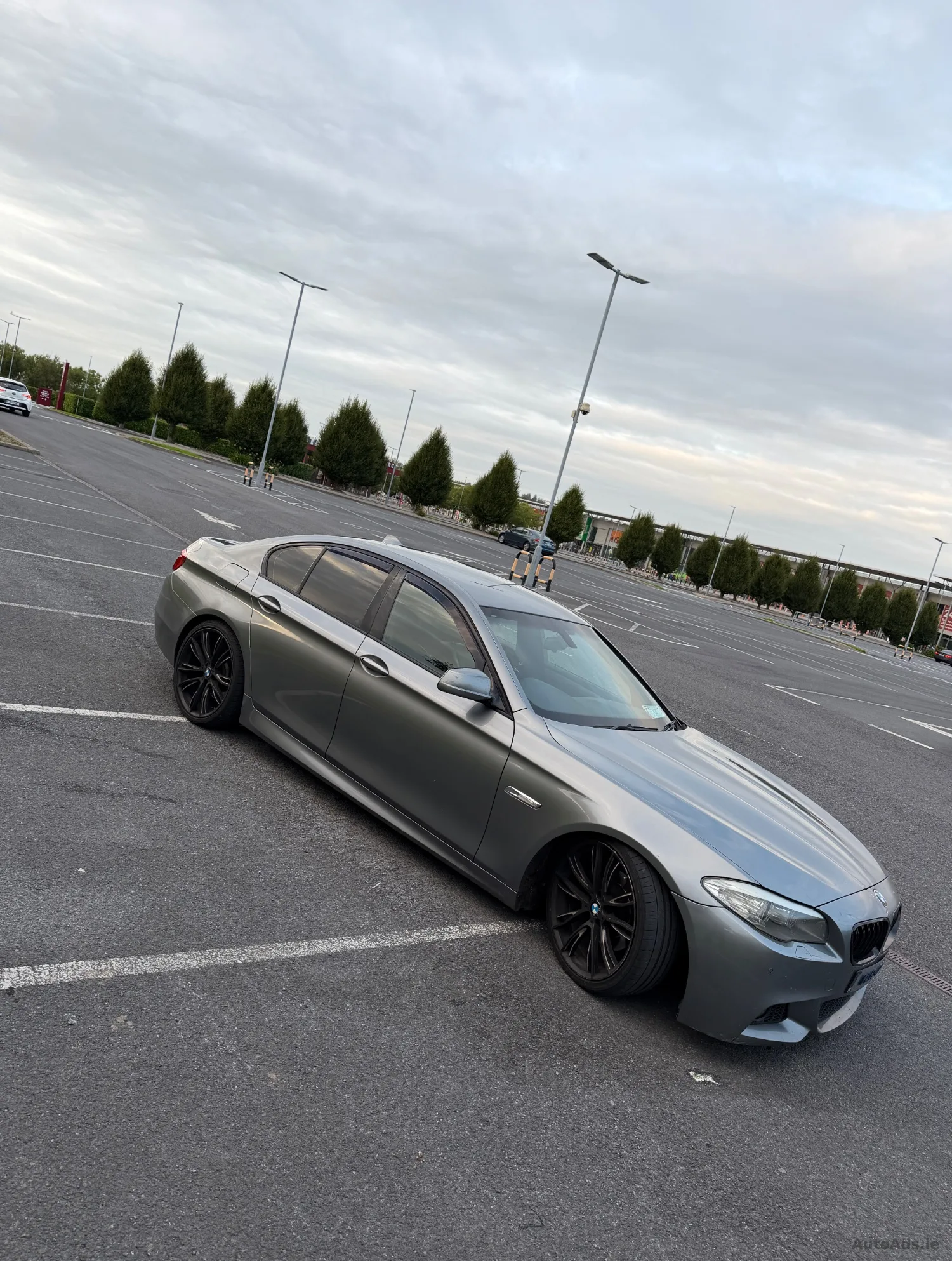 2011 BMW 5 Series – photo 4