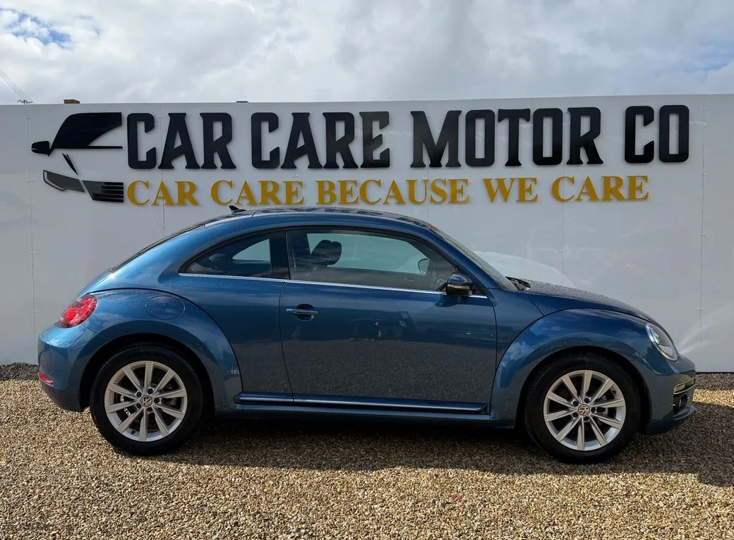 2018 Volkswagen Beetle – photo 2