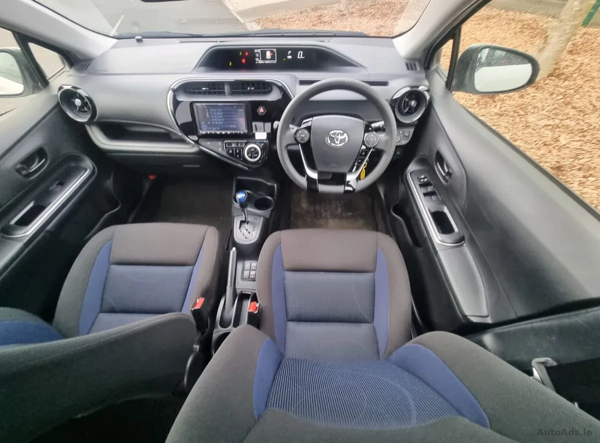 2019 Toyota Aqua – photo 17