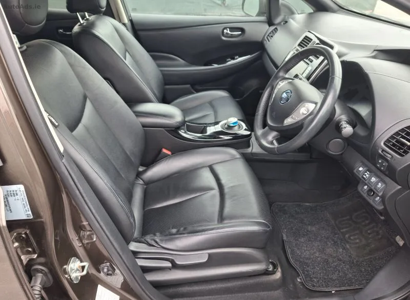 2016 Nissan Leaf – photo 9
