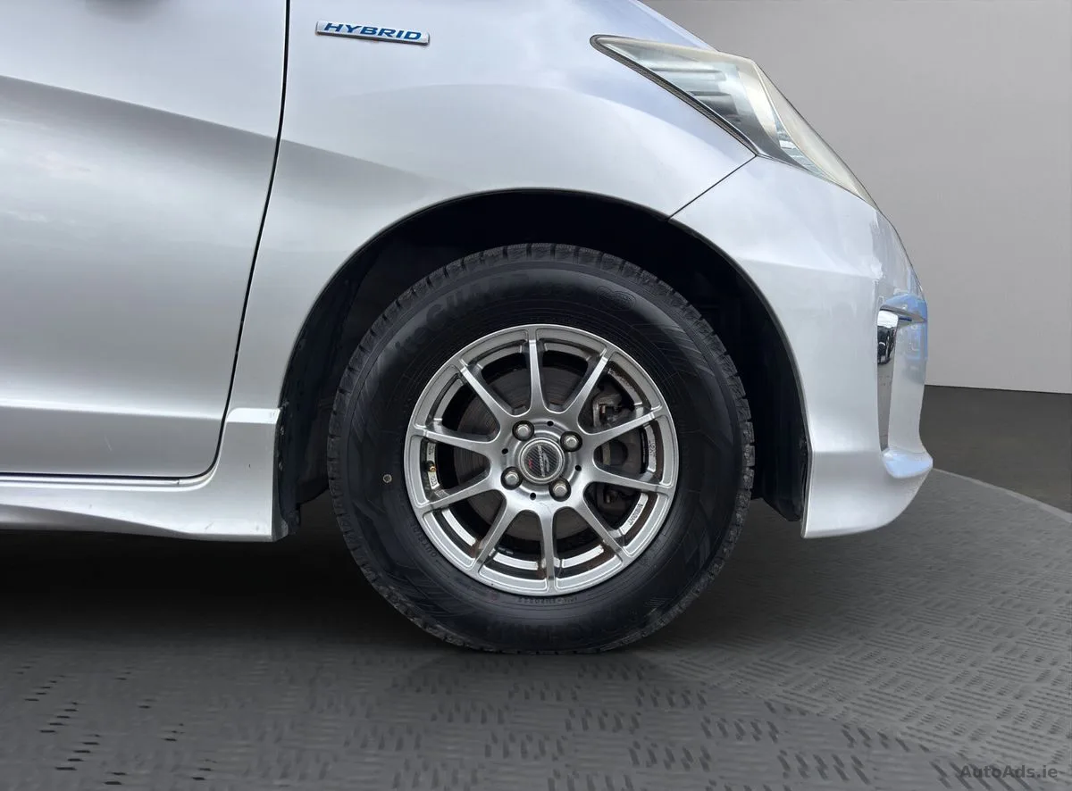 2014 Honda Freed – photo 9