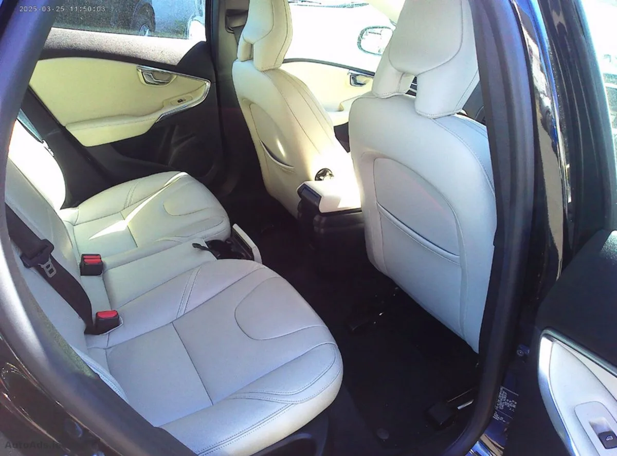 2016 Volvo V40 – photo 5