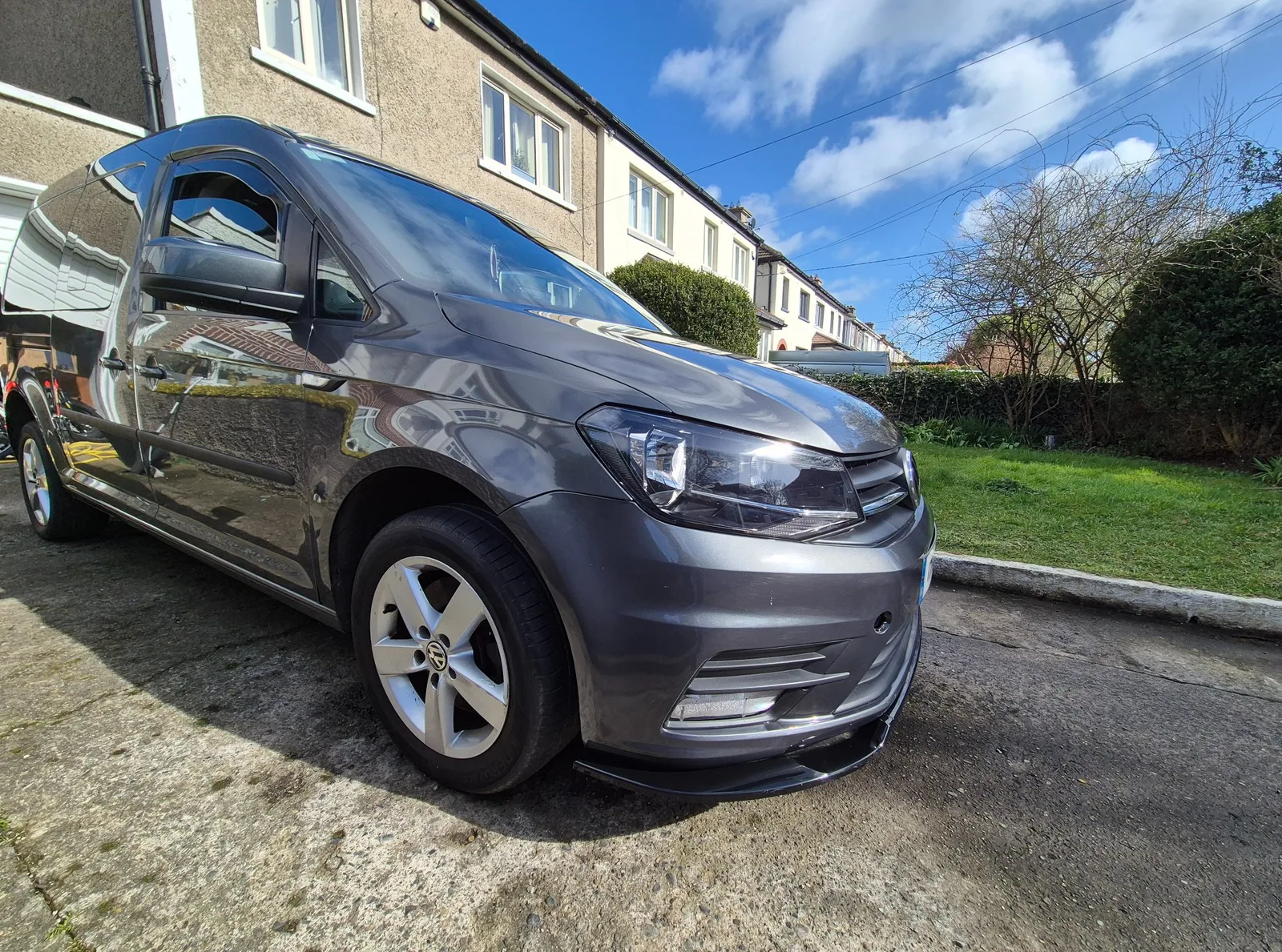 2017 Volkswagen Caddy – photo 1