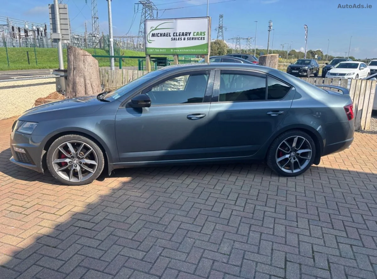 2017 Skoda Octavia – photo 2