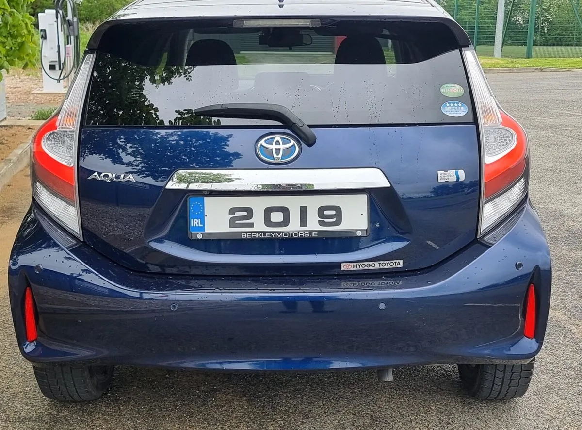 2019 Toyota Aqua – photo 3