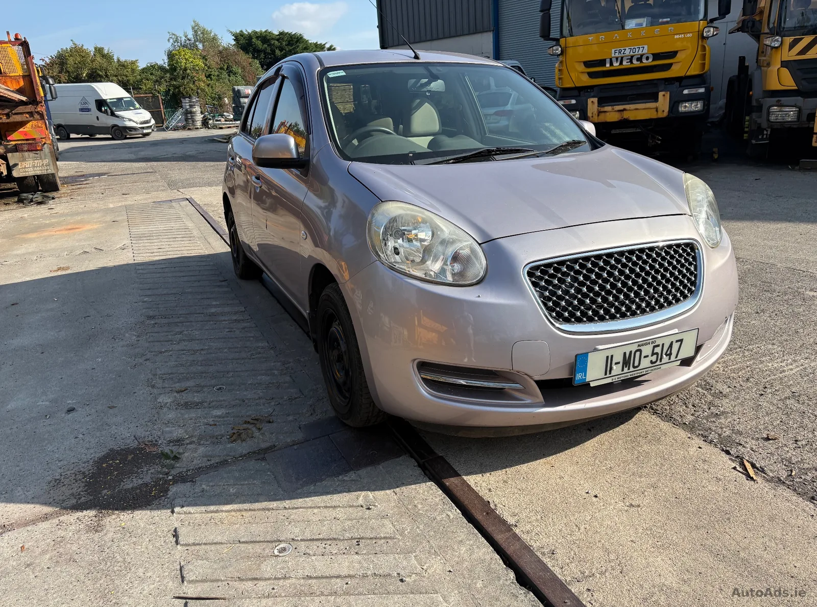 2011 Nissan March