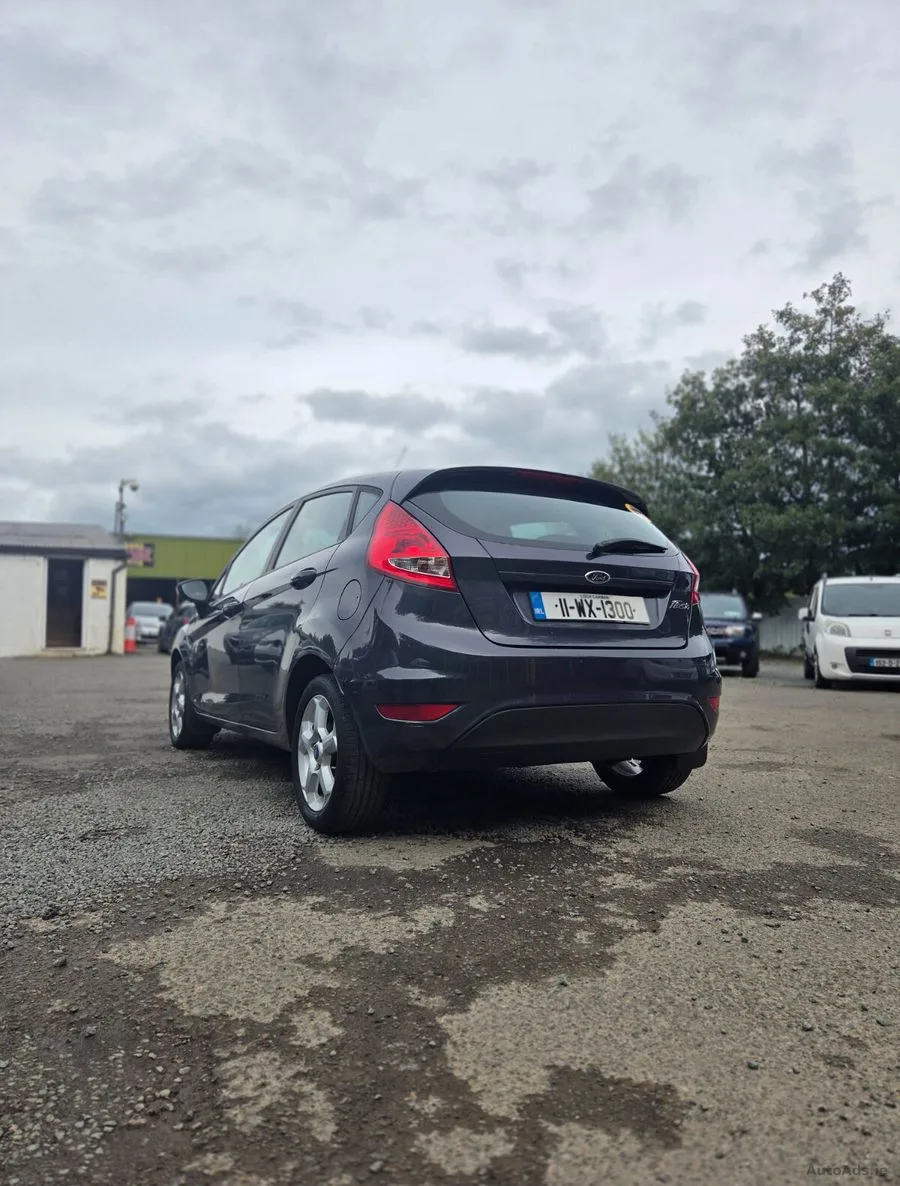 2011 Ford Fiesta – photo 6