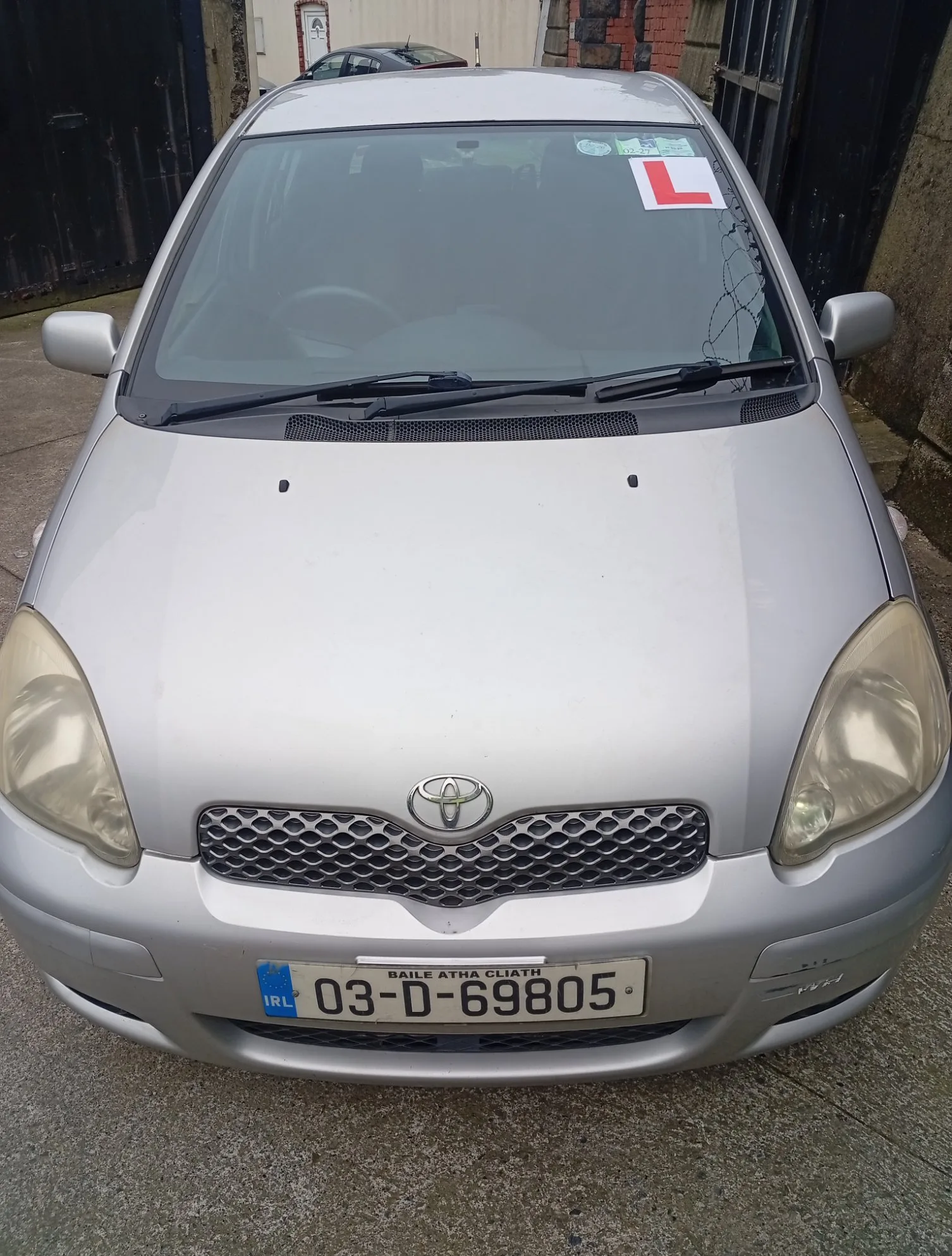 2003 Toyota Yaris – photo 1