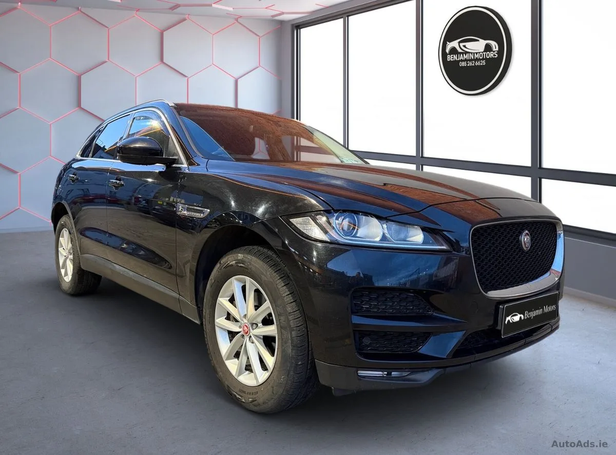 2016 Jaguar F-Pace