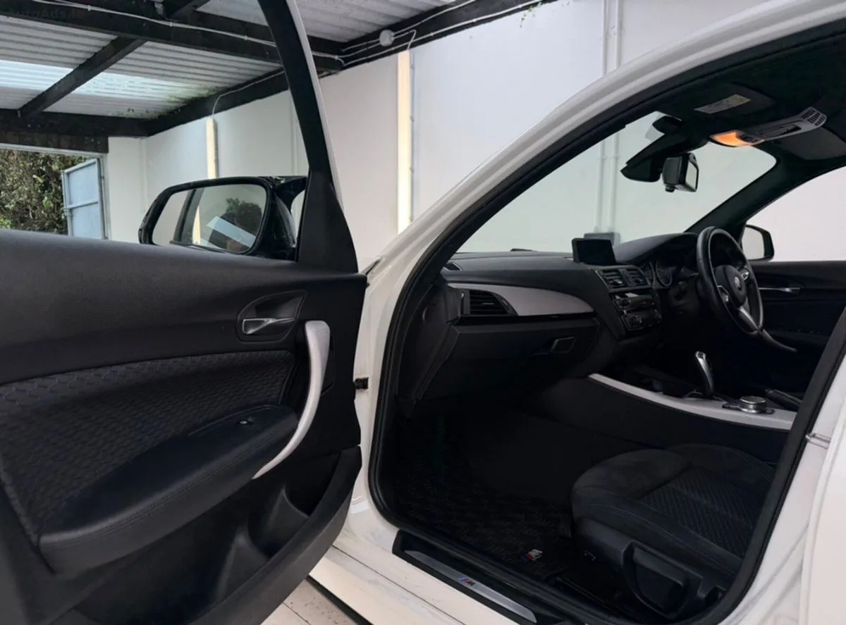 2017 BMW 1-Series – photo 19