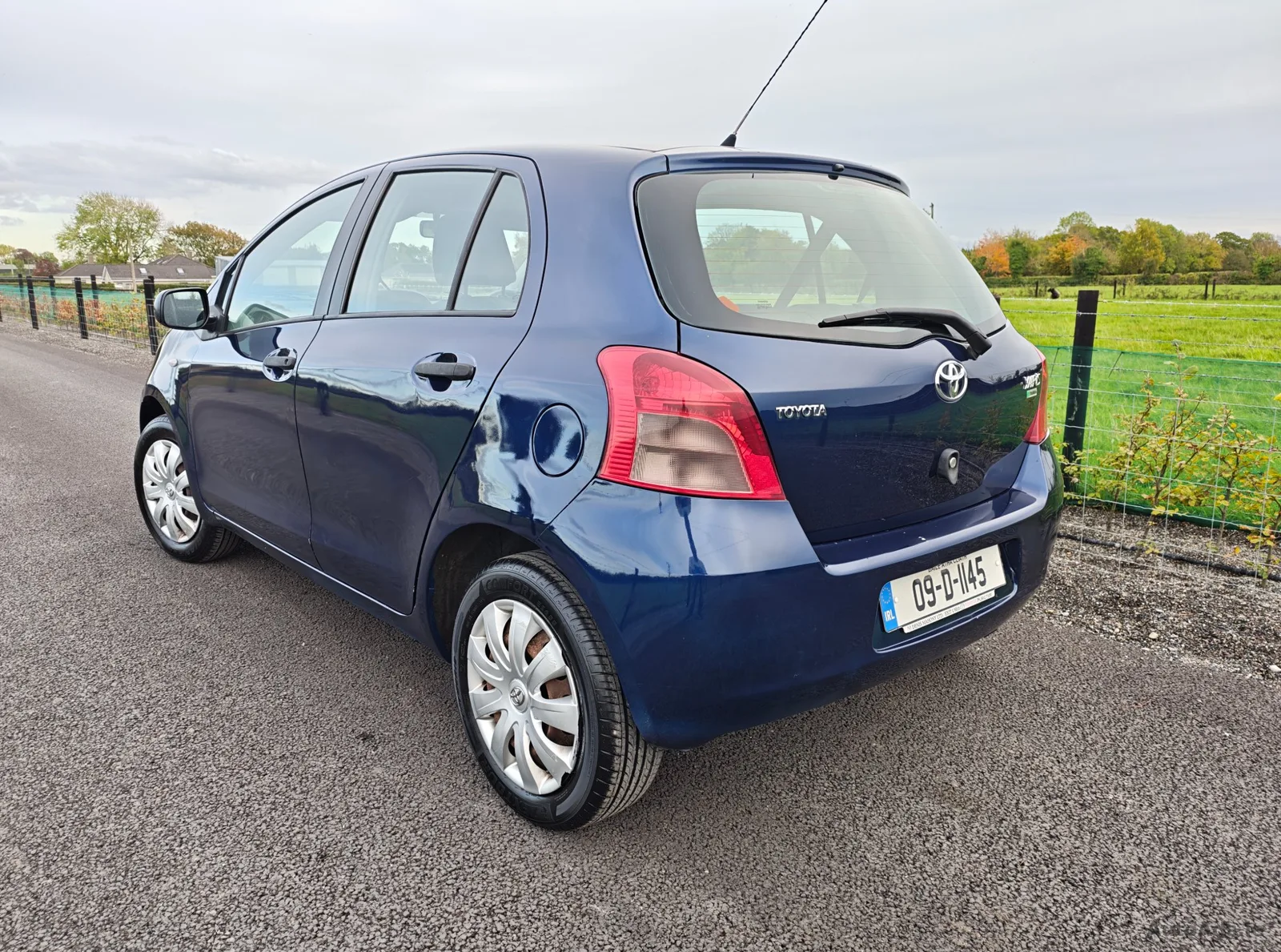 2009 Toyota Yaris – photo 6