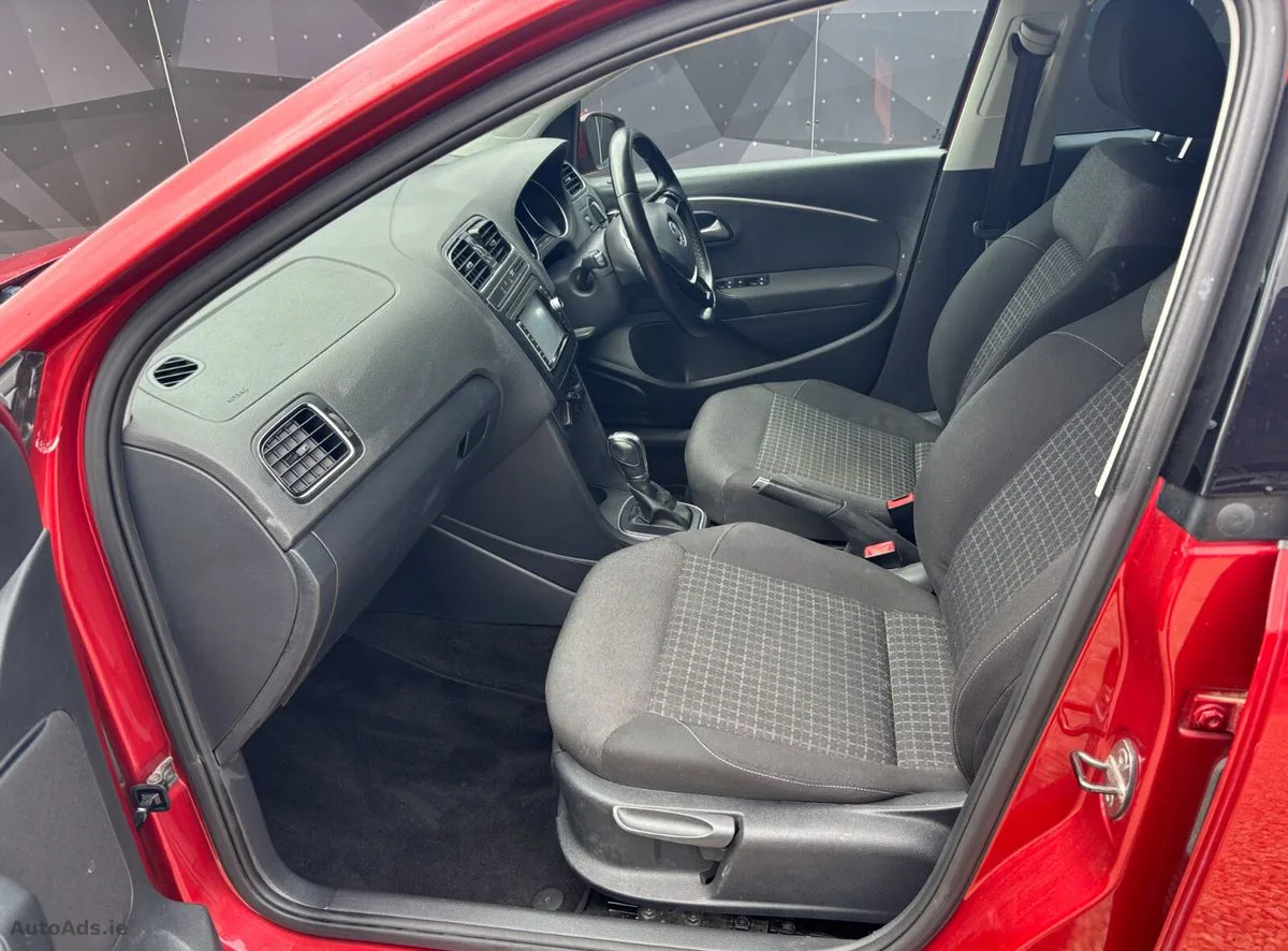 2015 Volkswagen Polo – photo 12