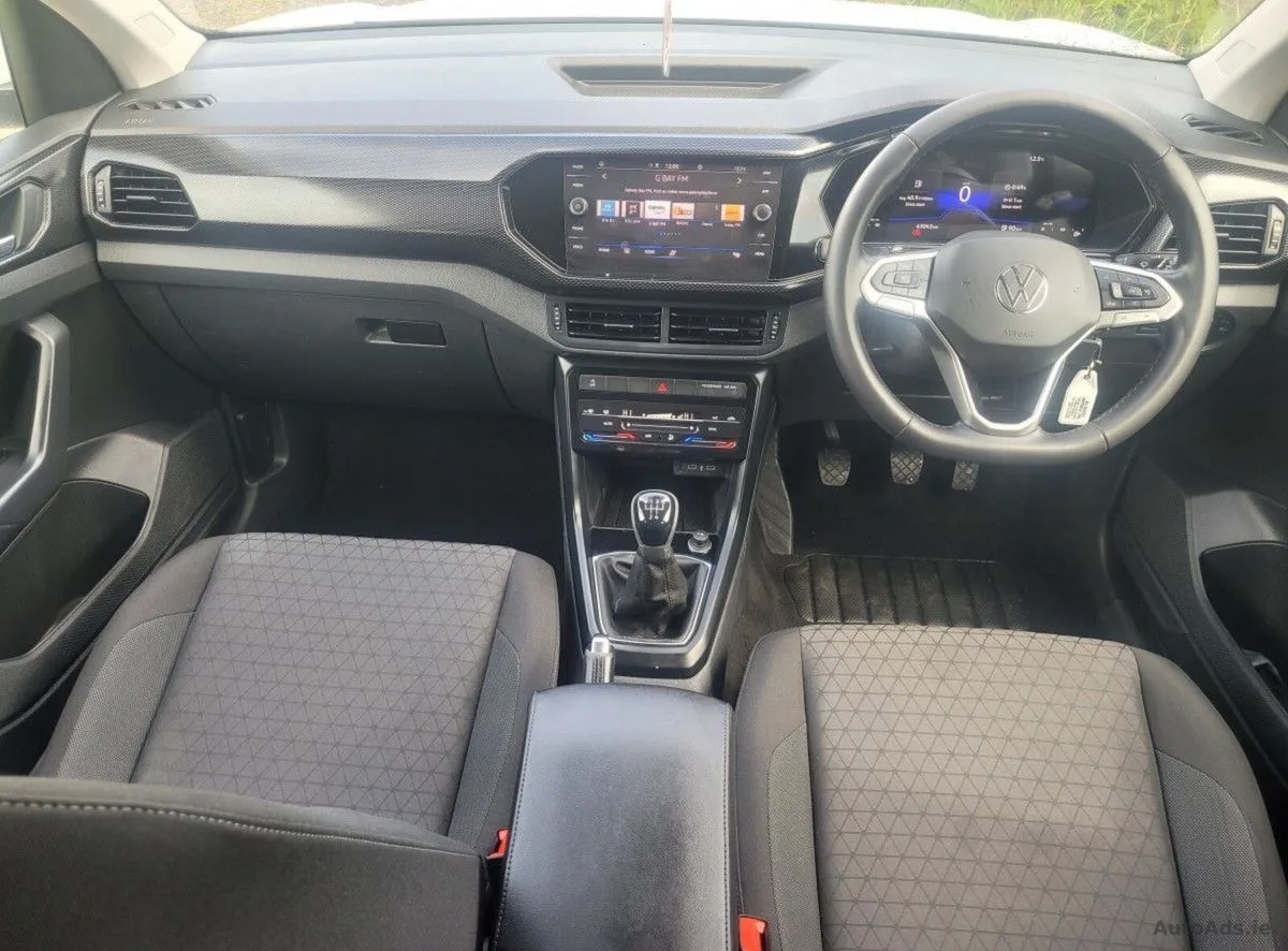2023 Volkswagen T-Cross – photo 11