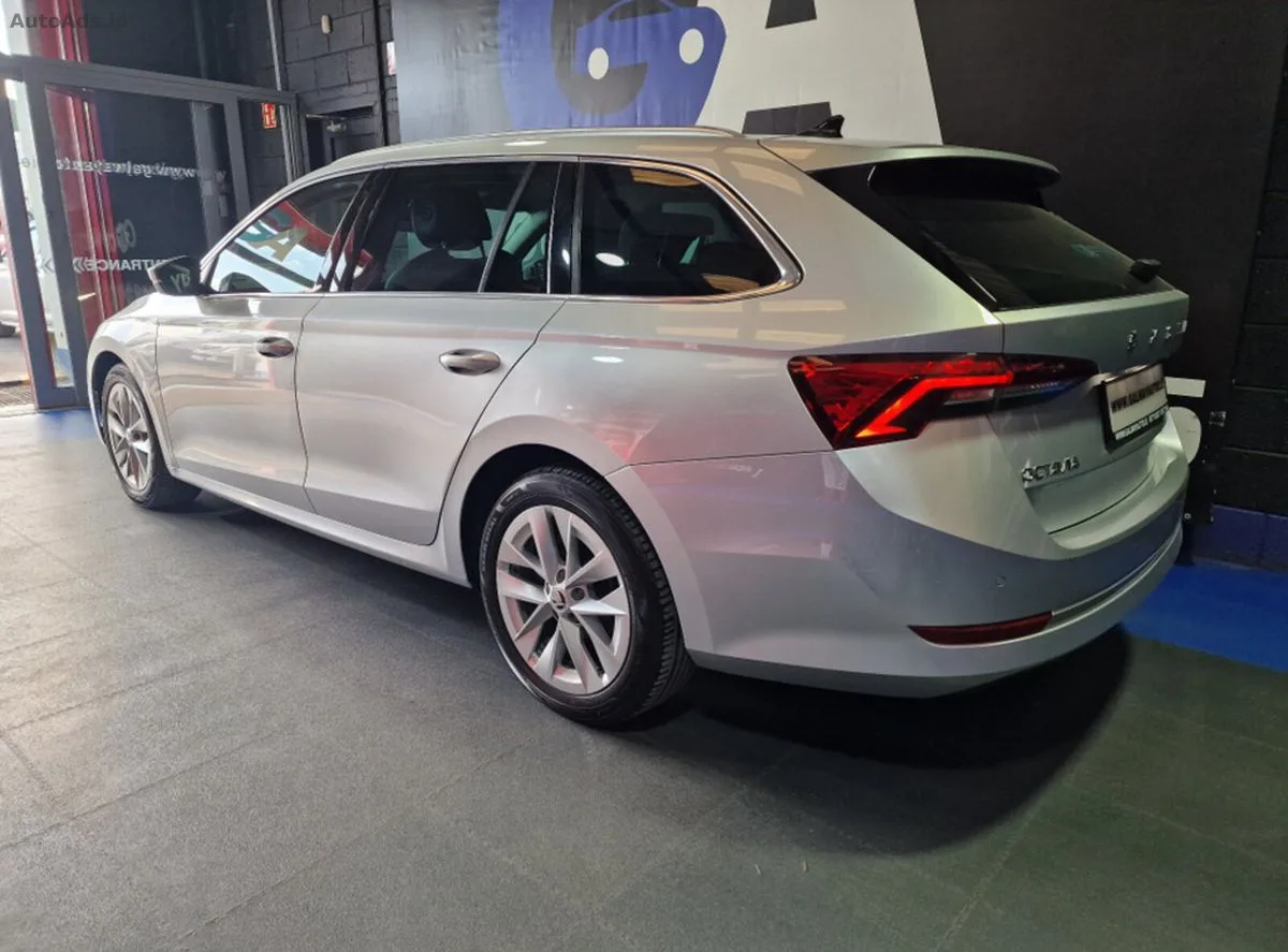 2020 Skoda Octavia – photo 7