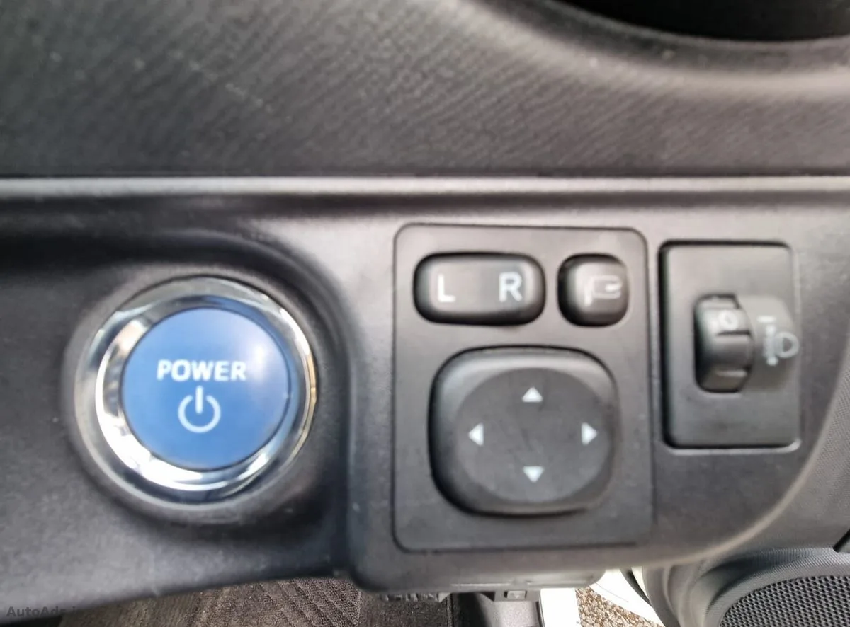 2019 Toyota Aqua – photo 16