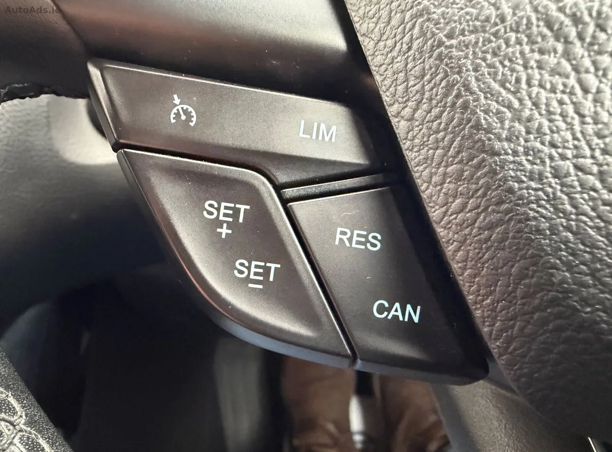 2016 Ford Focus – photo 7