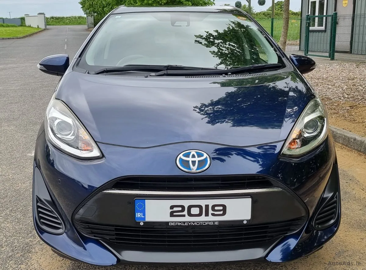 2019 Toyota Aqua – photo 11