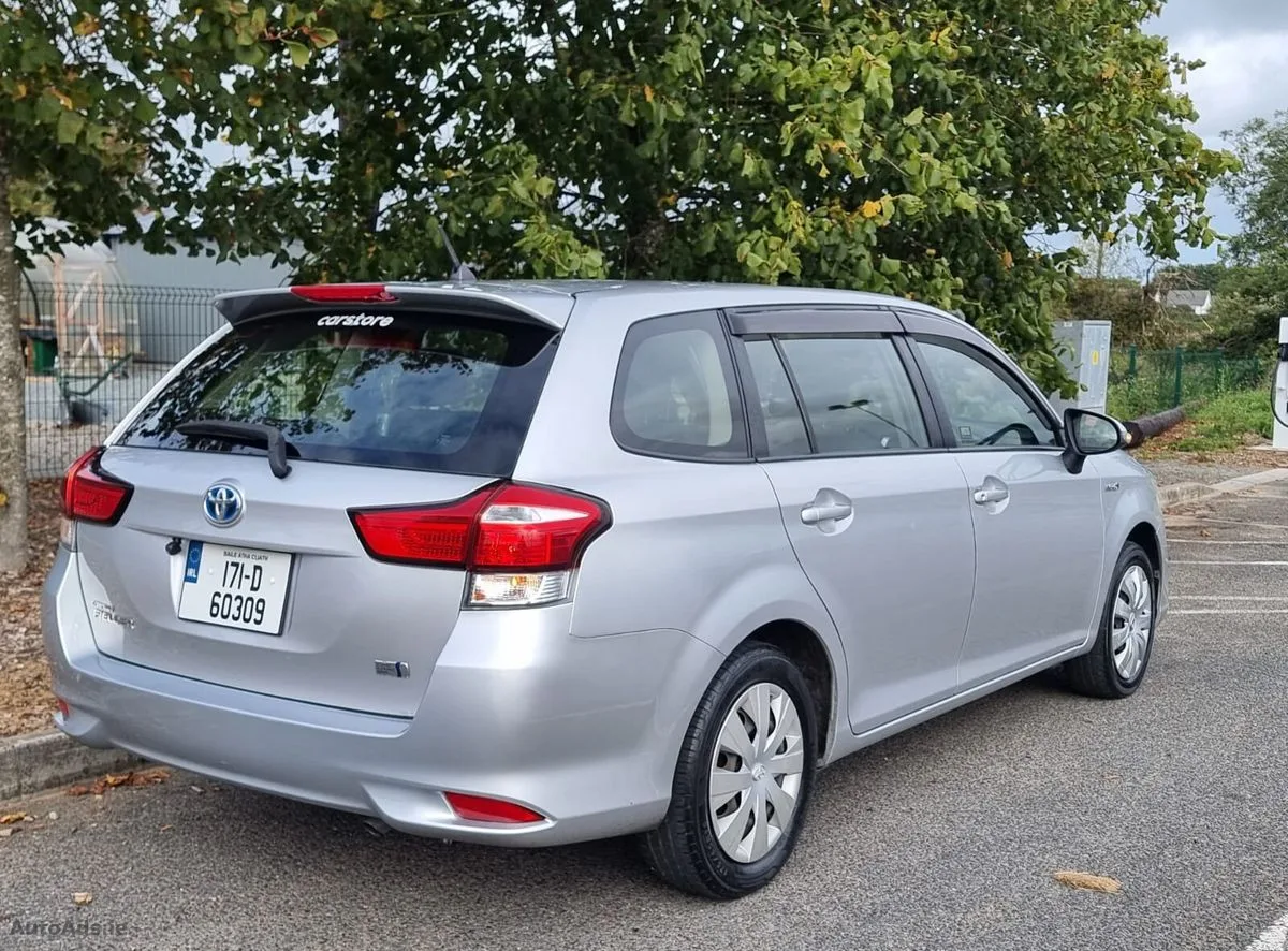 2017 Toyota Corolla – photo 3