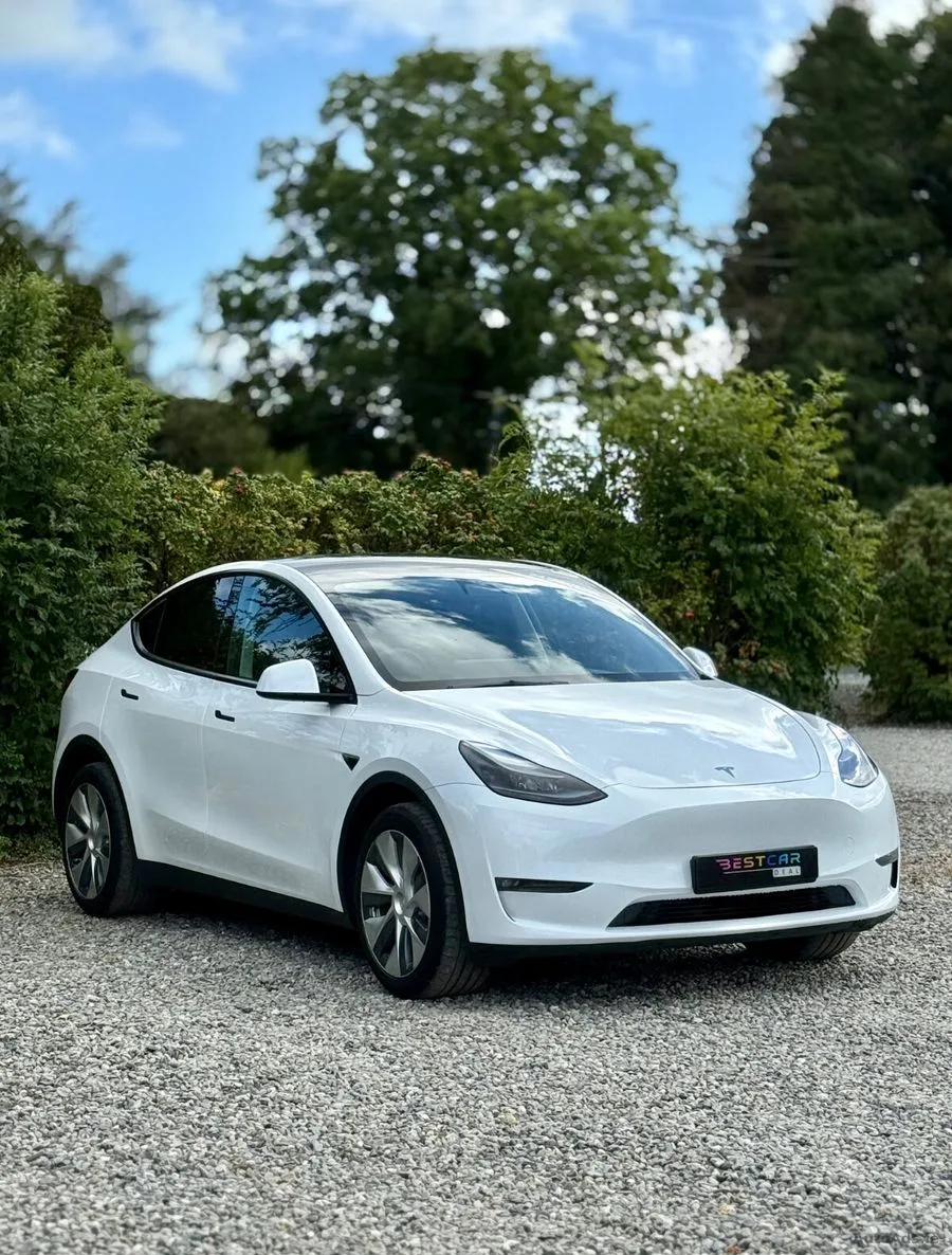 2023 Tesla Model Y – photo 3