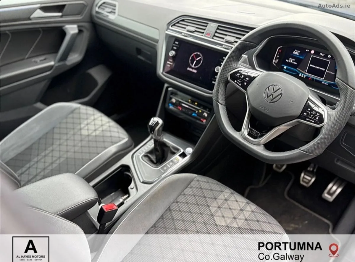 2022 Volkswagen Tiguan – photo 2