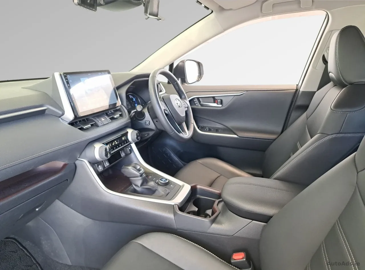 2020 Toyota RAV4 – photo 4